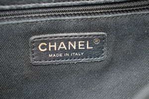 Chanel Chevron V-Stitch lederen ketting schoudertas enkele flap mat k59