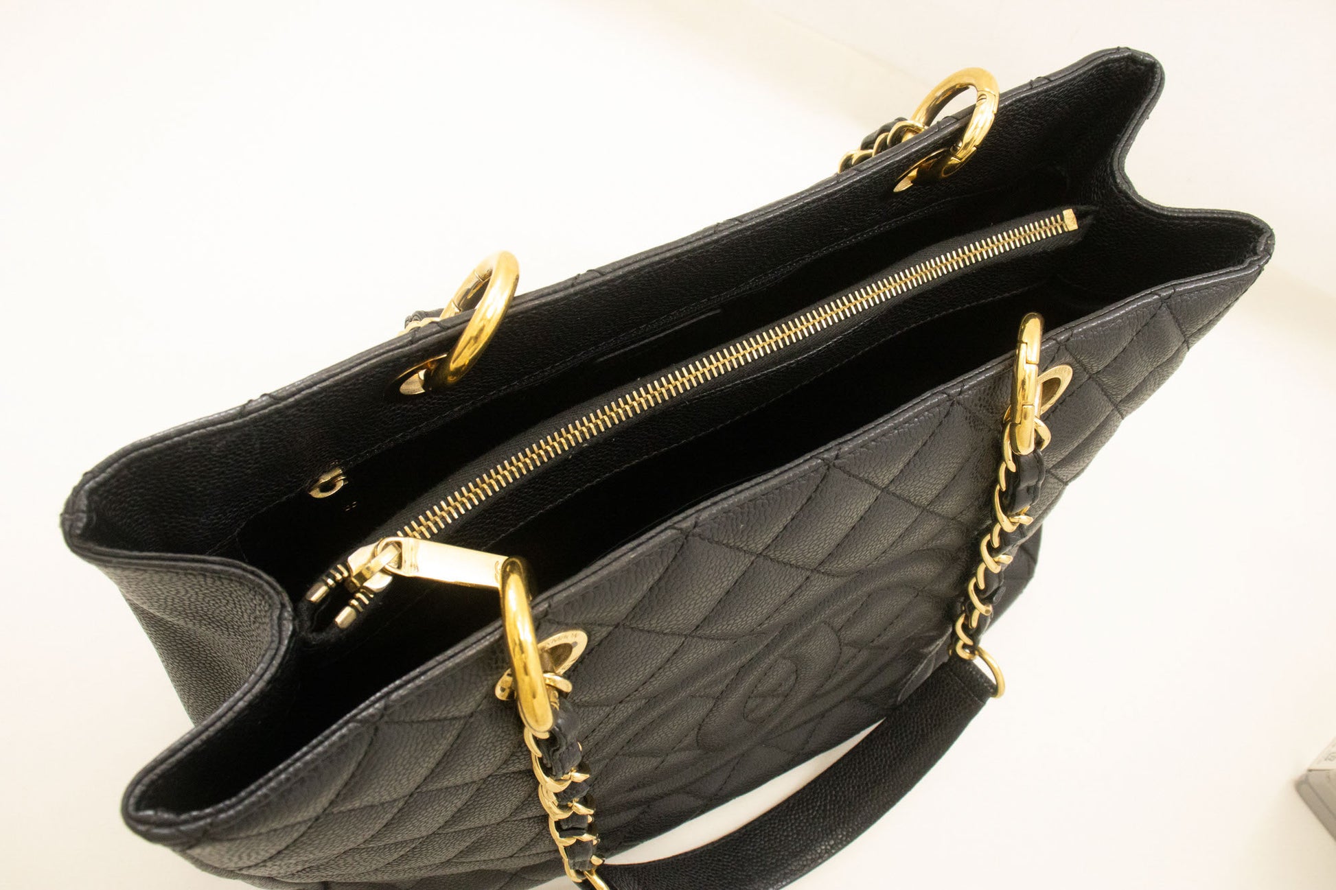 CHANEL Grained Calfskin GST 13" Shopping Tote Chain Skuldertaske p67 hannari-shop