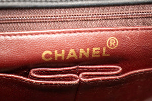 CHANEL Mini Square Small Chain Shoulder Bag Crossbody Black Quilt k85