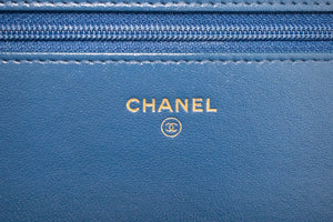 CHANEL Noir Bleu Portefeuille Sur Chaîne WOC Sac À Bandoulière Bandoulière Or L05