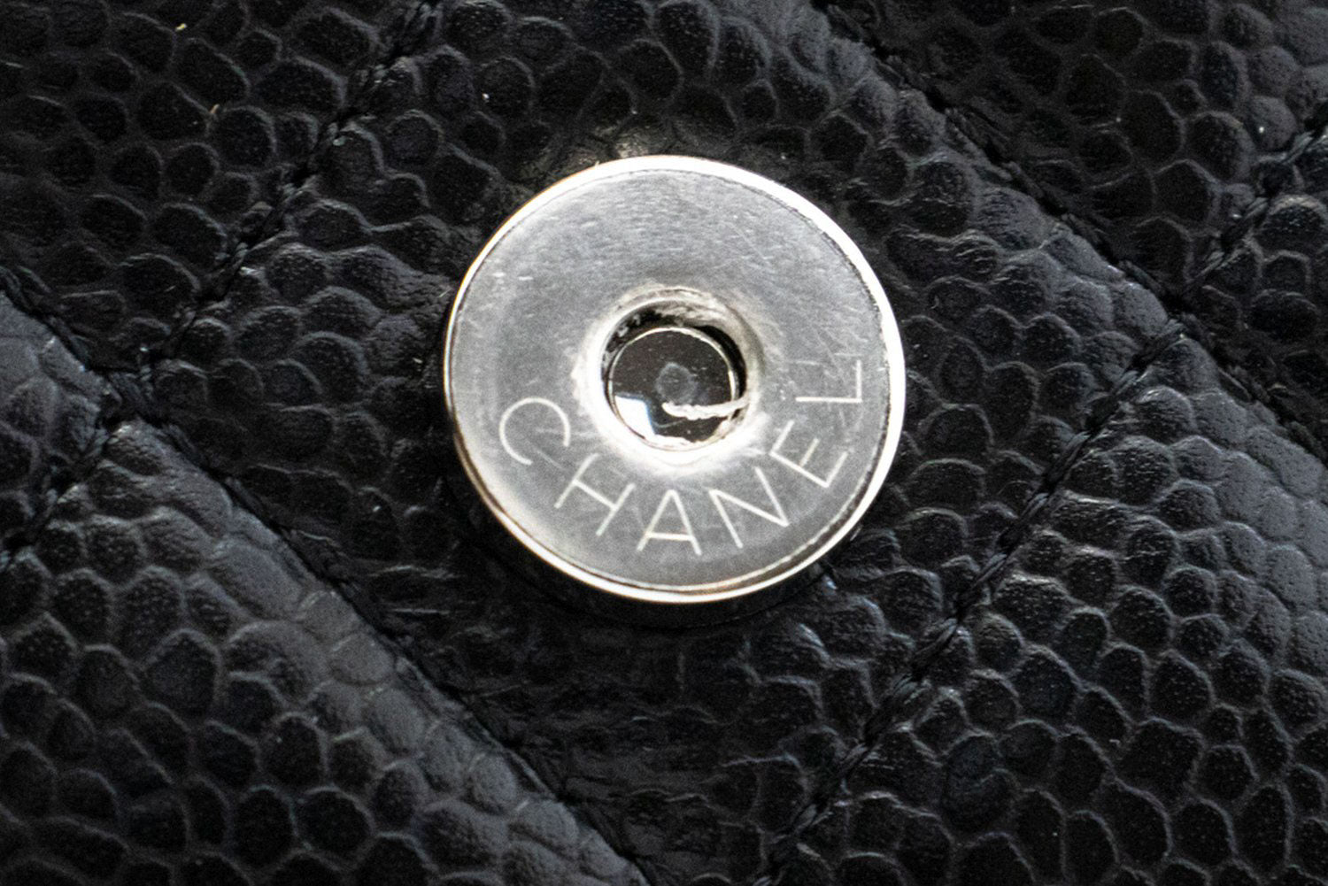 CHANEL Grained Calfskin Wallet On Chain WOC Sort Skuldertaske SV aa3 hannari-shop