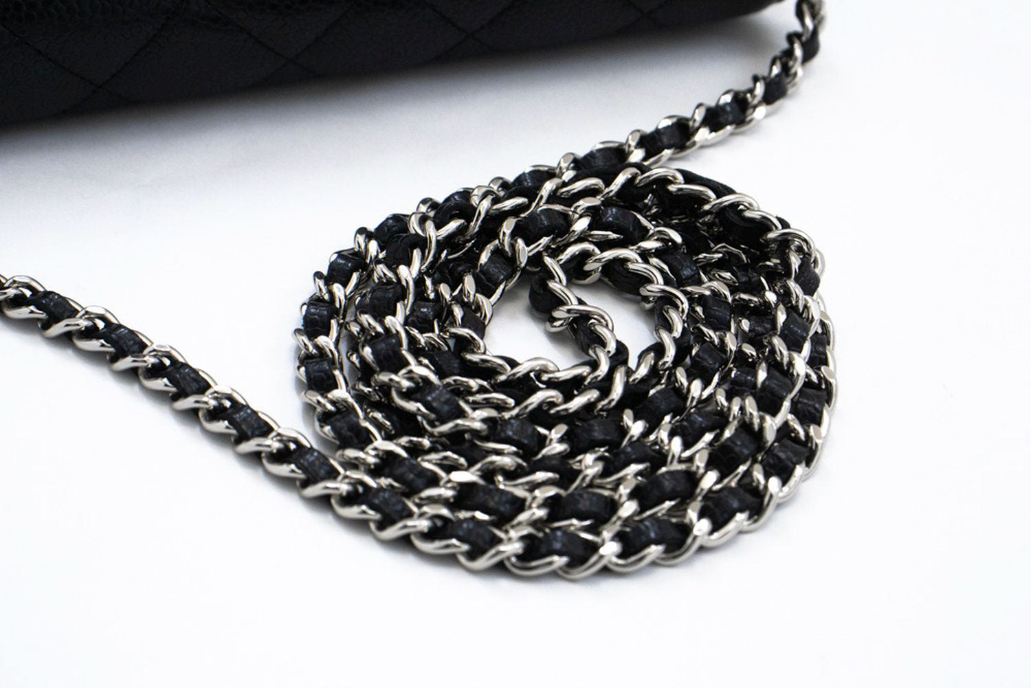CHANEL Grained Calfskin Wallet On Chain WOC Sort Skuldertaske SV aa3 hannari-shop