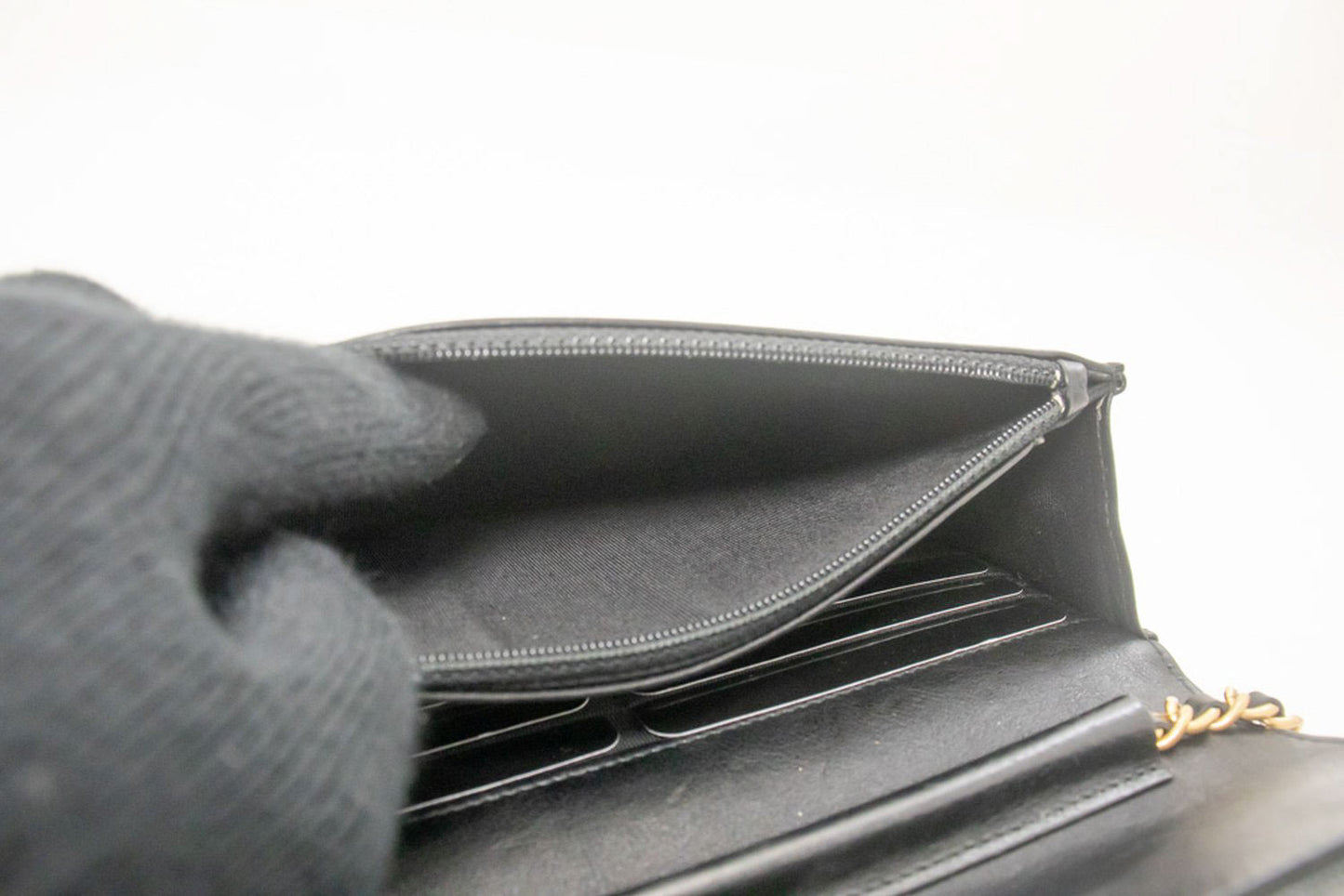 CHANEL V-Stitch kalveskind Wallet On Chain WOC skuldertaske med kæde ab2 hannari-shop