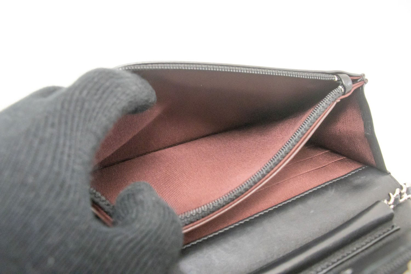 Sac à bandoulière CHANEL Black Classic Wallet On Chain WOC en agneau ab8 hannari-shop