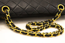 CHANEL Vintage Half Moon Chain Skuldertaske Enkel Flap Quiltet L32