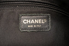 Τσάντα ώμου Chain Caviar Chain Shopping Tote Μαύρο καπιτονέ τσαντάκι L29