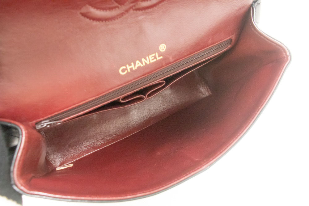 Sac à bandoulière carré CHANEL Classic Double Flap en agneau noir ad7 hannari-shop