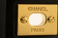 Τσάντα ώμου με αλυσίδα CHANEL Classic Double Flap 9" Μαύρο Lambskin L62