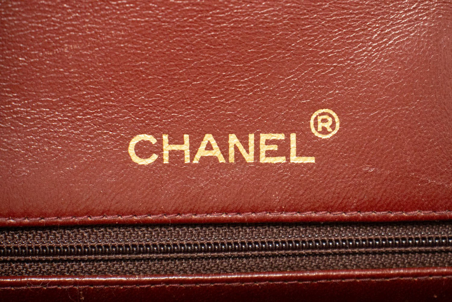Sac à bandoulière carré CHANEL Classic Double Flap en agneau noir ad1 hannari-shop