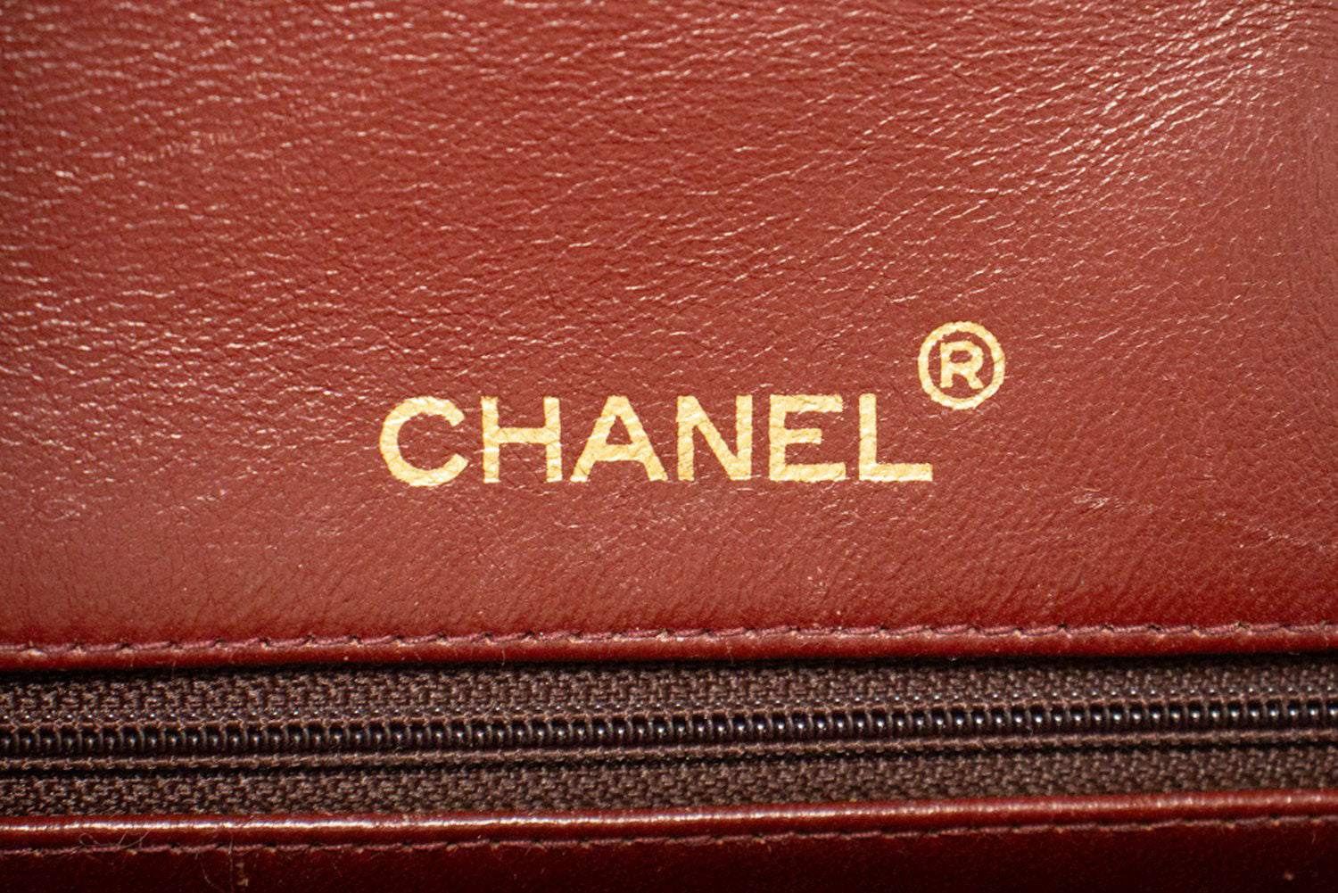 Sac à bandoulière carré CHANEL Classic Double Flap en agneau noir ad1 hannari-shop