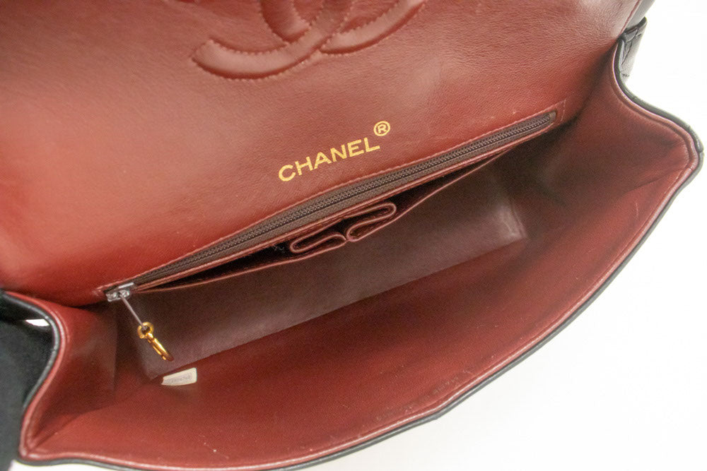 Sac à bandoulière carré CHANEL Classic Double Flap en agneau noir ad1 hannari-shop
