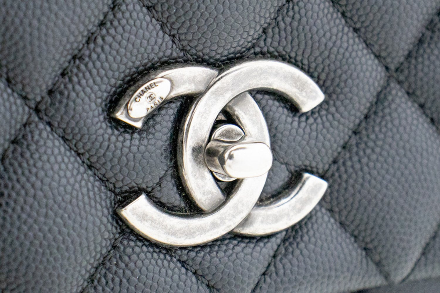 CHANEL 2WAY バッグ　ブラック CHANEL 2 Way Top Handle Handbag Shoulder Bag Black Caviar Leather