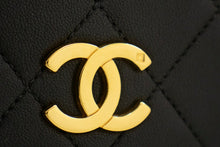 CHANEL Full Flap Chain Shoulder Bag Clutch Black Quilted Lambskin m06