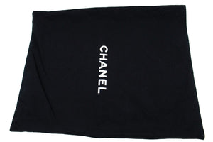 CHANEL Sac à bandoulière classique à double rabat avec chaîne moyenne Agneau noir m03