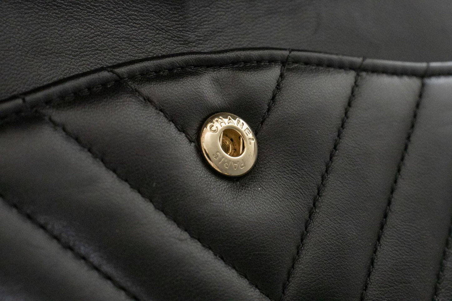 CHANEL V-Stitch Double Flap 10" Chain Shoulder Bag Black Lambskin ai5 hannari-shop