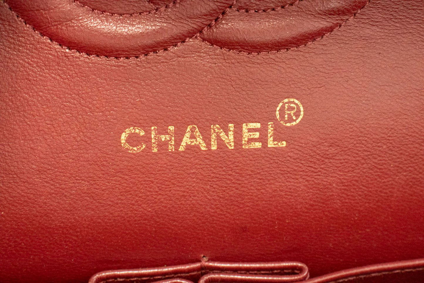 Sac à bandoulière CHANEL Classic Double Flap 10" en agneau noir avec chaîne ah7 hannari-shop