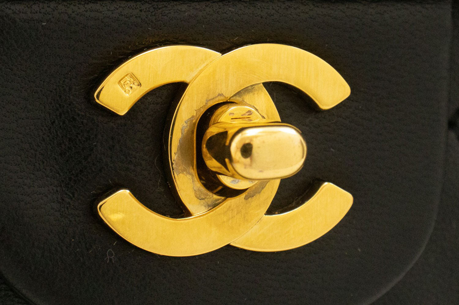 Borsa a spalla CHANEL Classic Double Flap 9" con catena in pelle di agnello nera aj4 hannari-shop