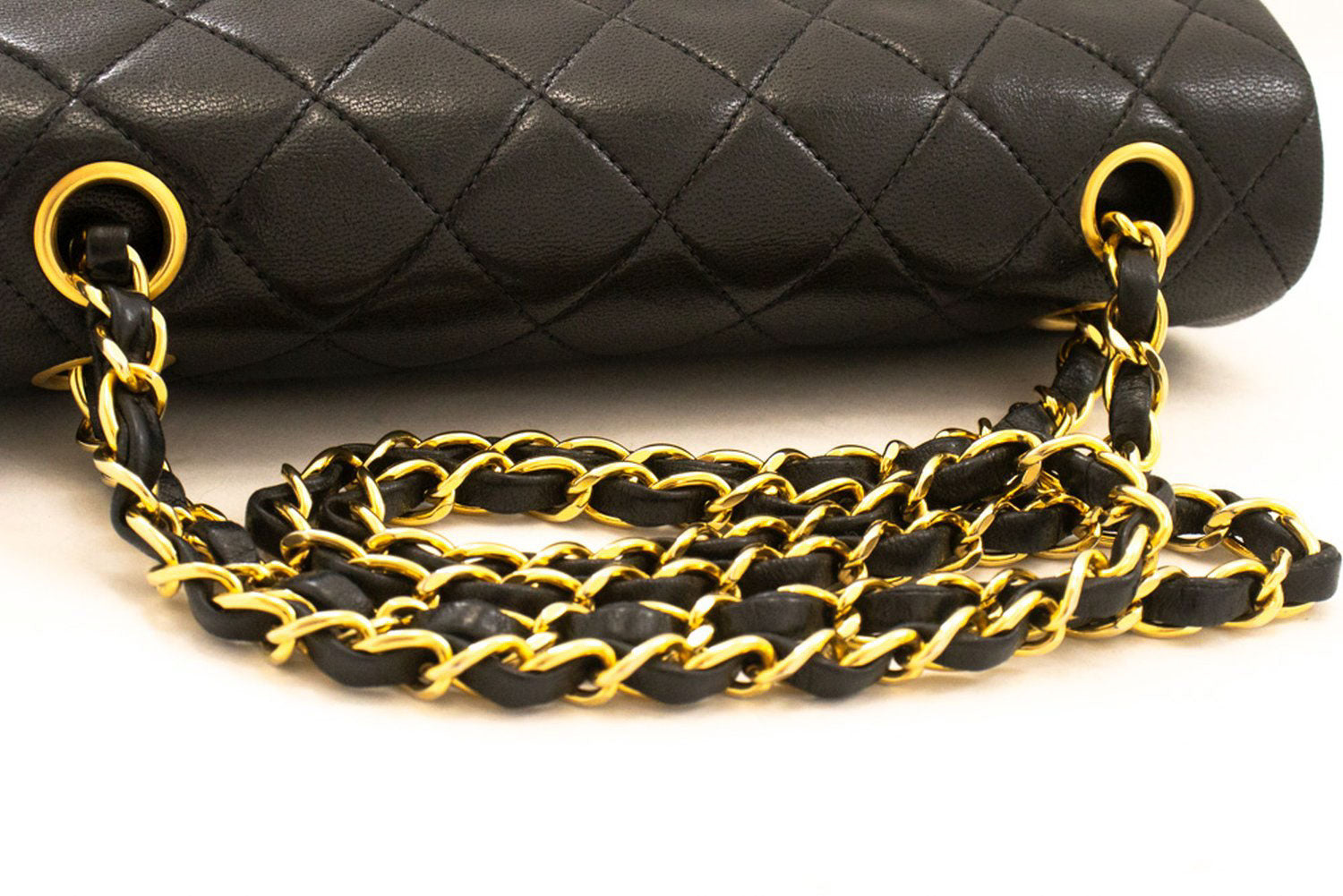 Borsa a spalla CHANEL Classic Double Flap 9" con catena in pelle di agnello nera aj4 hannari-shop