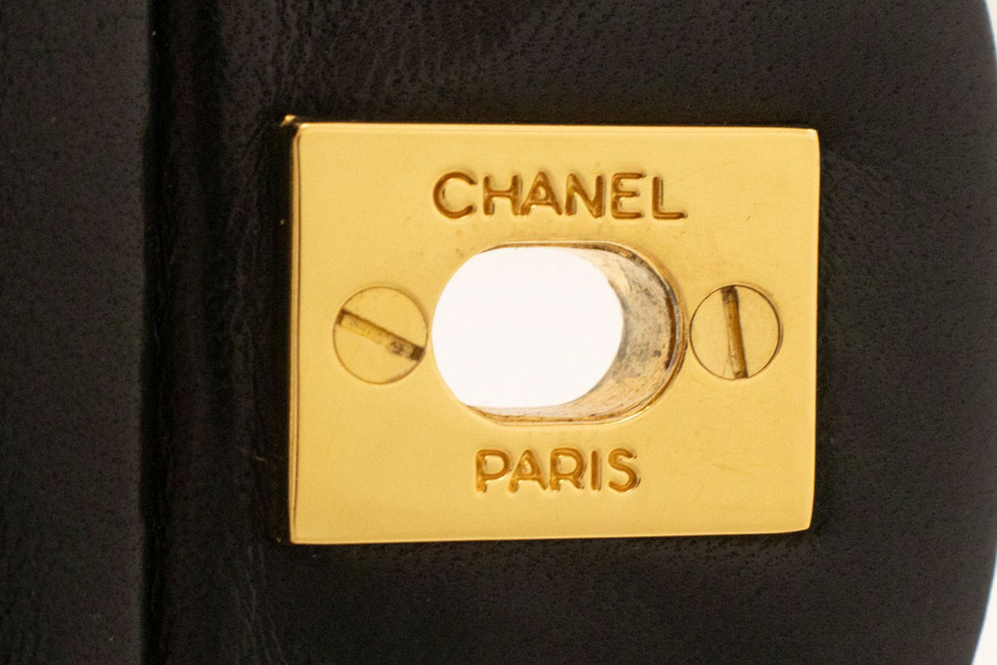 Borsa a spalla CHANEL Classic Double Flap 9" con catena in pelle di agnello nera aj4 hannari-shop