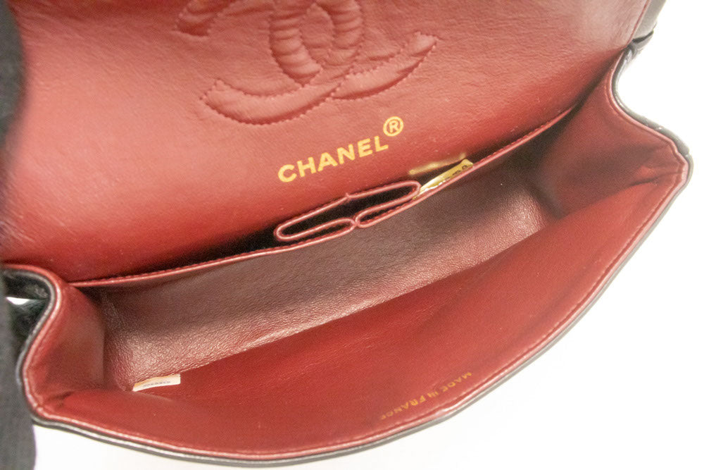 Borsa a spalla CHANEL Classic Double Flap 9" con catena in pelle di agnello nera aj4 hannari-shop