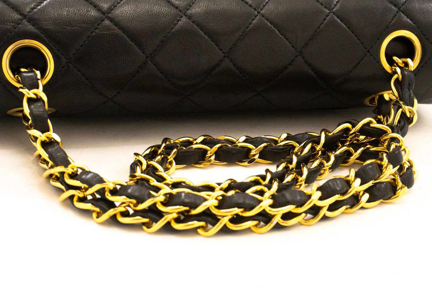 CHANEL Classic Double Flap 9" skuldertaske med kæde i sort lammeskind aj7 hannari-shop