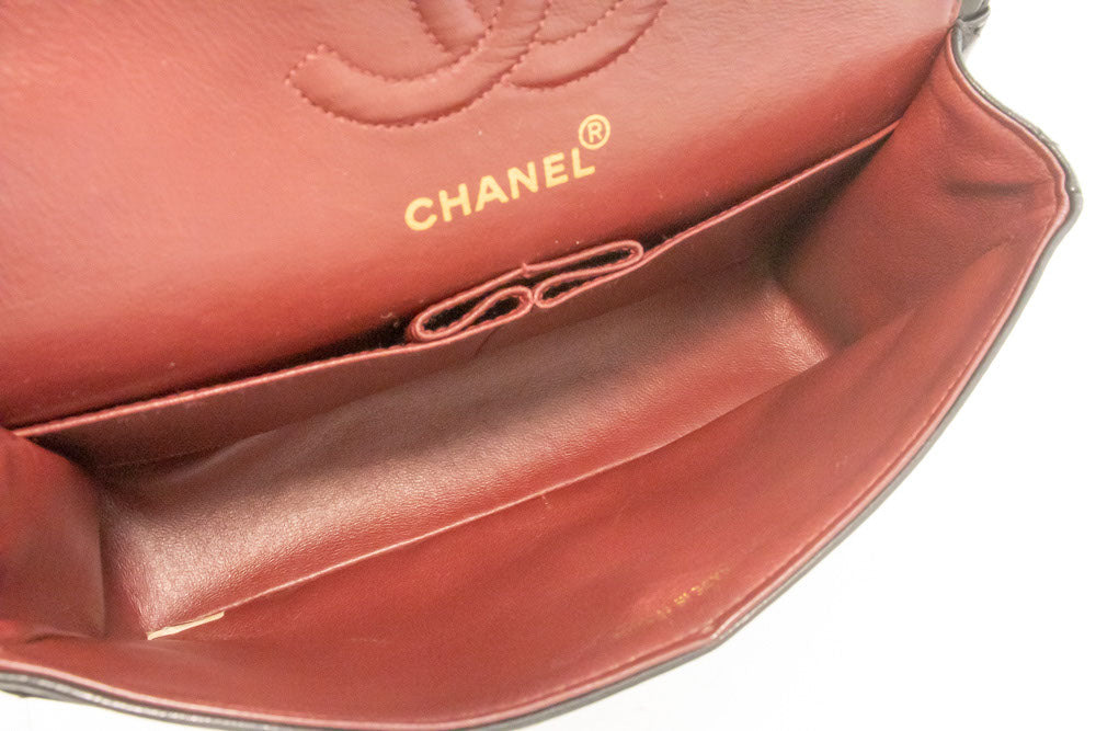 CHANEL Classic Double Flap 9" skuldertaske med kæde i sort lammeskind aj7 hannari-shop