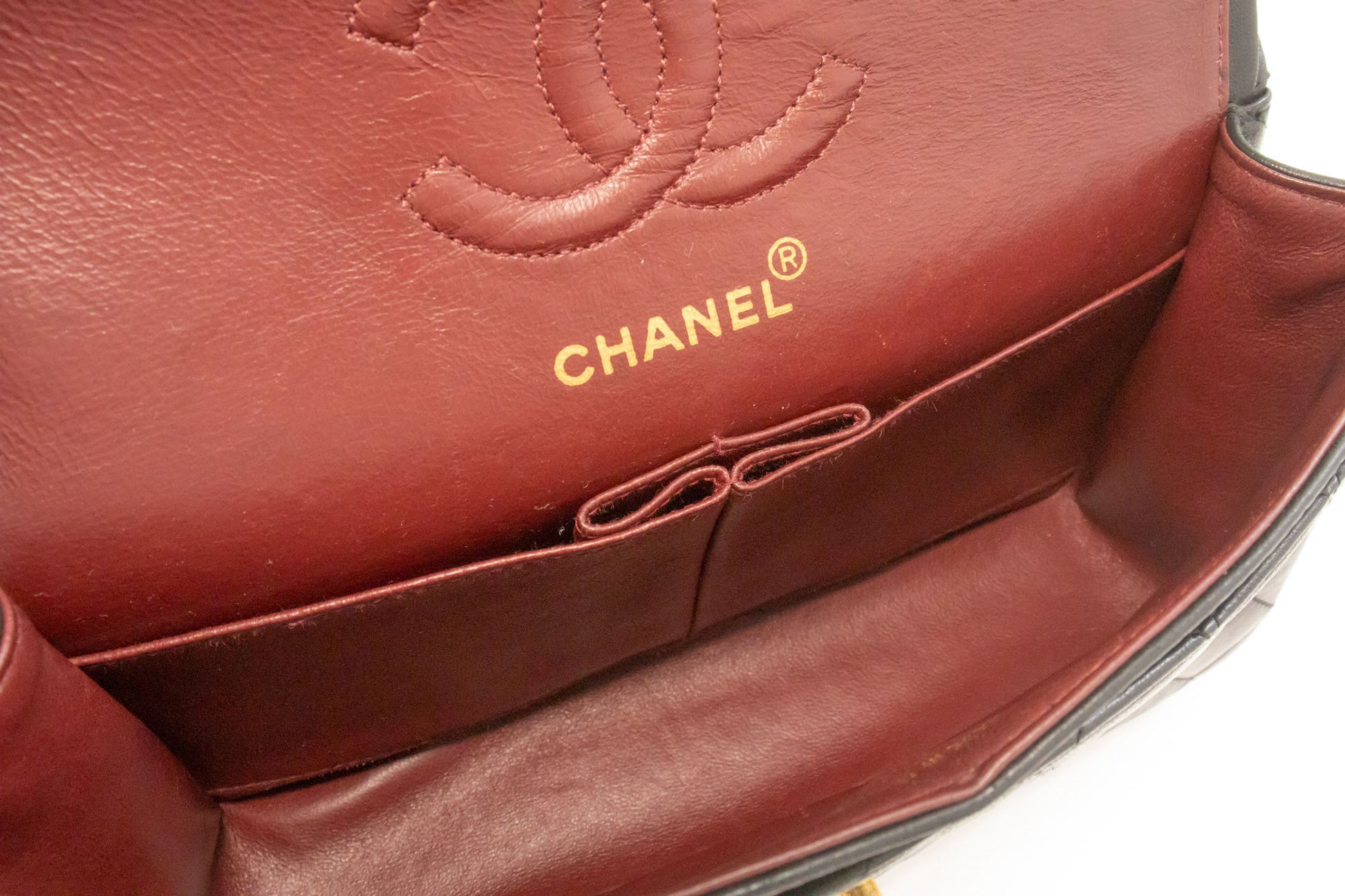 CHANEL Classic Double Flap 9" skuldertaske med kæde i sort lammeskind aj7 hannari-shop