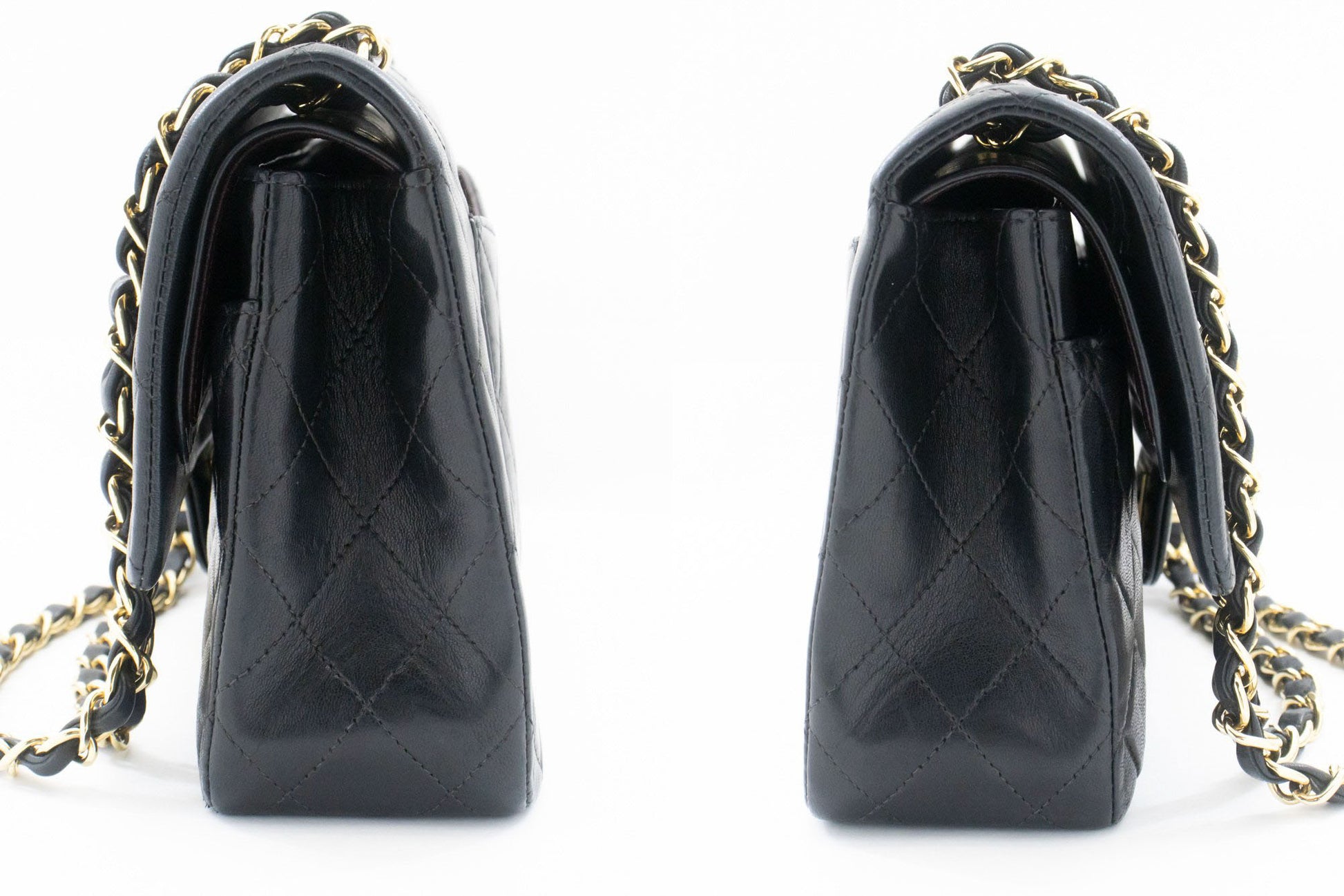 Sac à bandoulière carré CHANEL Classic Double Flap en agneau noir ad1 hannari-shop