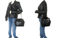 CHANEL Drawstring Chain Shoulder Bag Black Quilted Lambskin Purse p11 hannari-shop