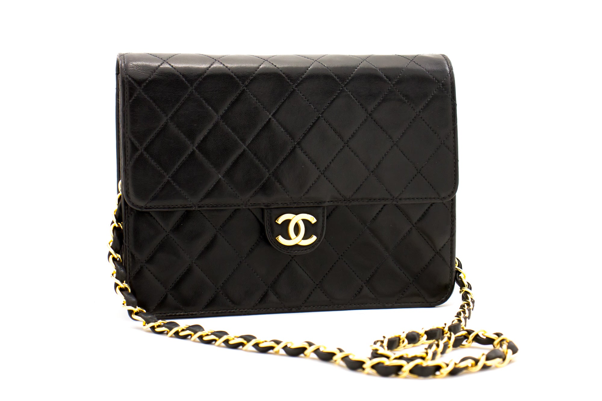 CHANEL Small Chain Shoulder Clutch Black Quilted Flap Lambskin d22 – hannari-shop