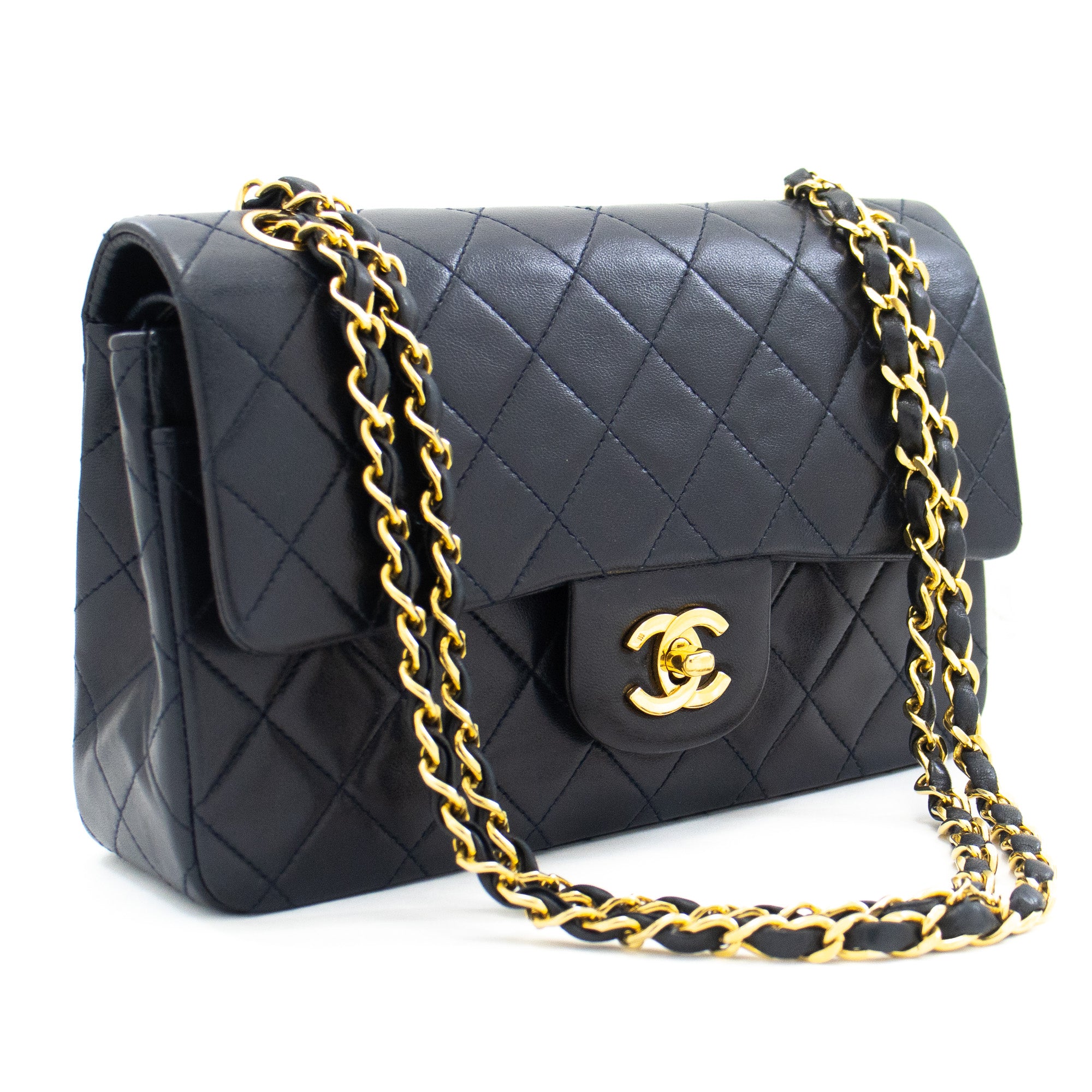 Chanel Clutch Bags - Lampoo
