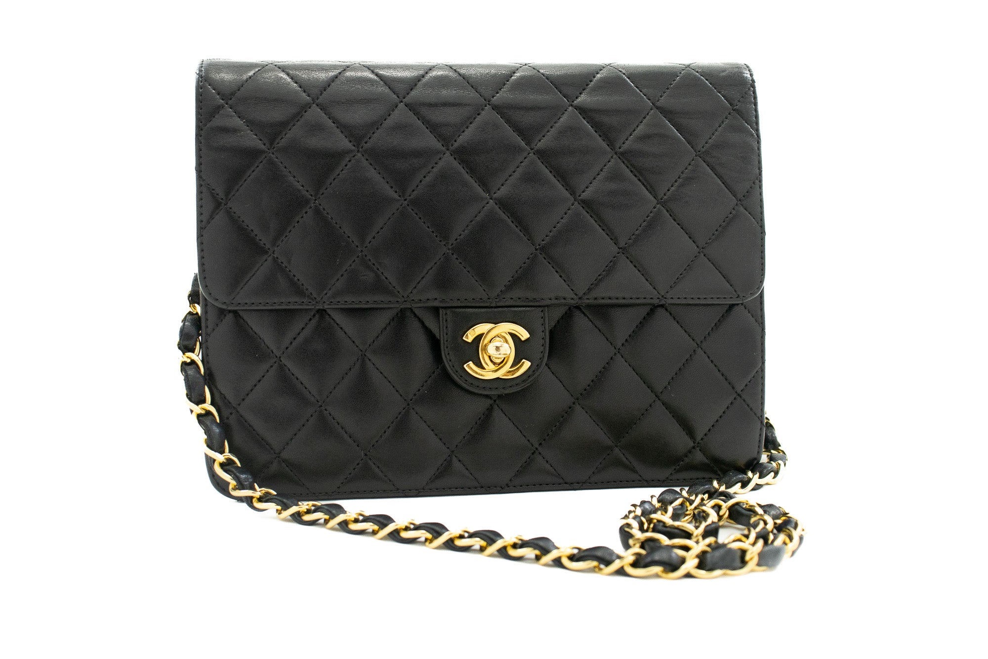 CHANEL Small Chain Shoulder Bag Black Quilted Flap Lambskin Purse