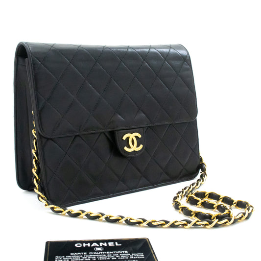 CHANEL Lille Skuldertaske med Kæde Clutch Sort Quiltet Flap i Lammeskind j60 hannari-shop