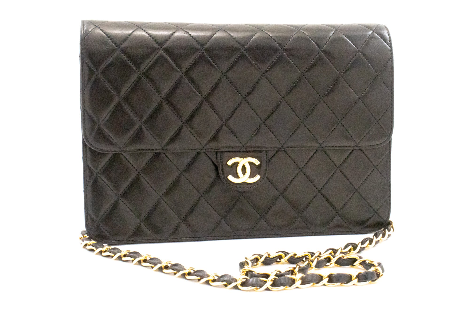 Chanel Chain Shoulder Bag Clutch Black Quilted Flap Lambskin Purse K36