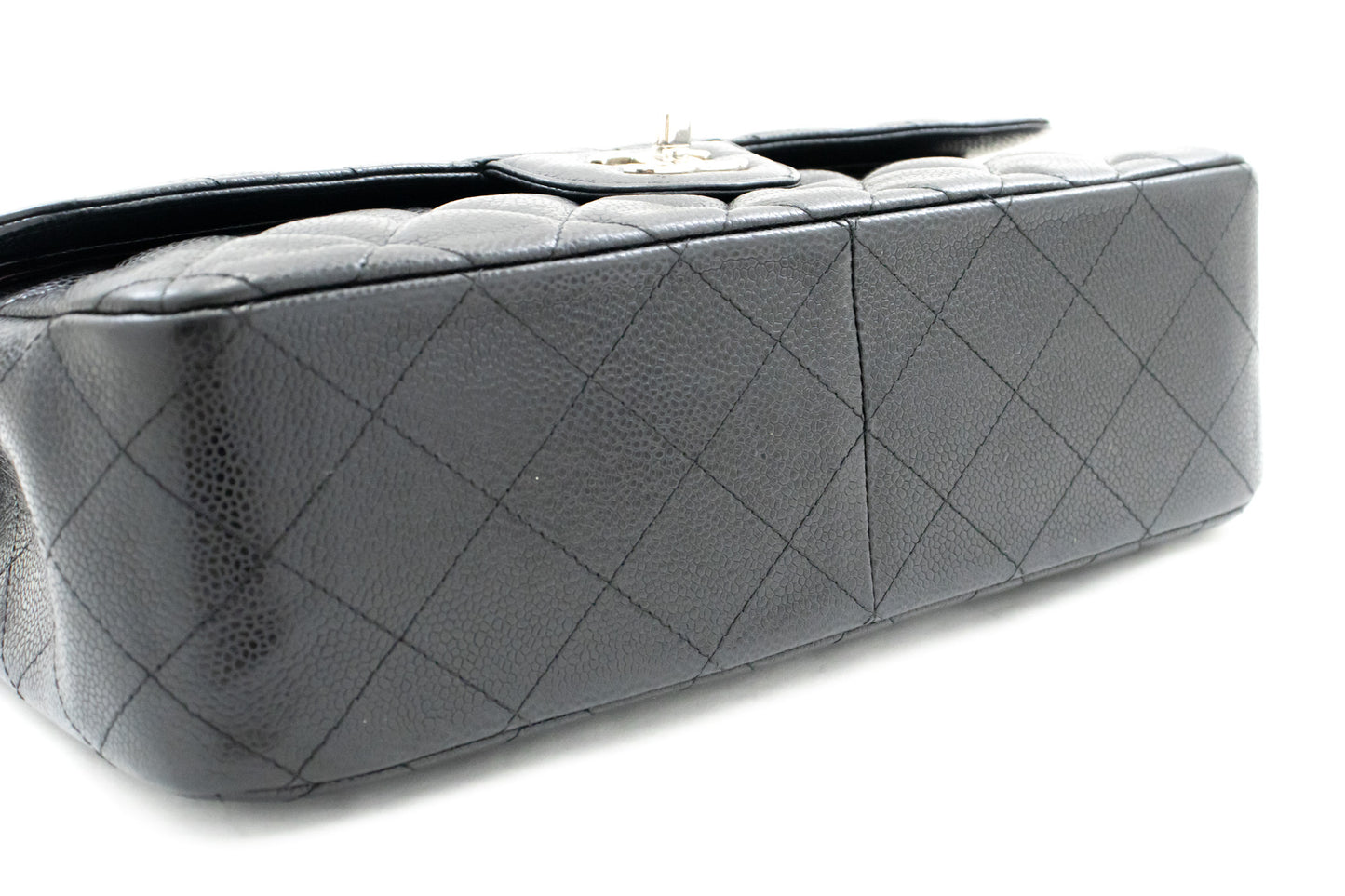 CHANEL Schultertasche Large Chain aus genarbtem Kalbsleder mit W-Flap SV Classic L06 hannari-shop