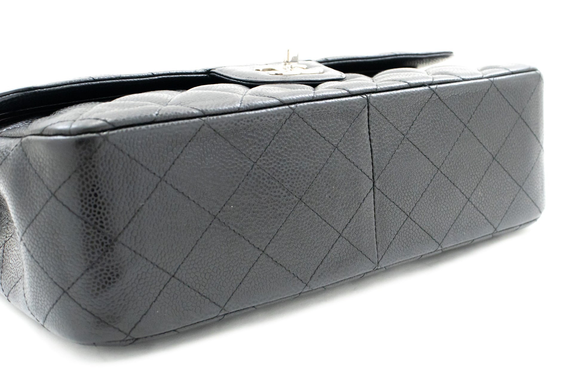 CHANEL Schultertasche Large Chain aus genarbtem Kalbsleder mit W-Flap SV Classic L06 hannari-shop
