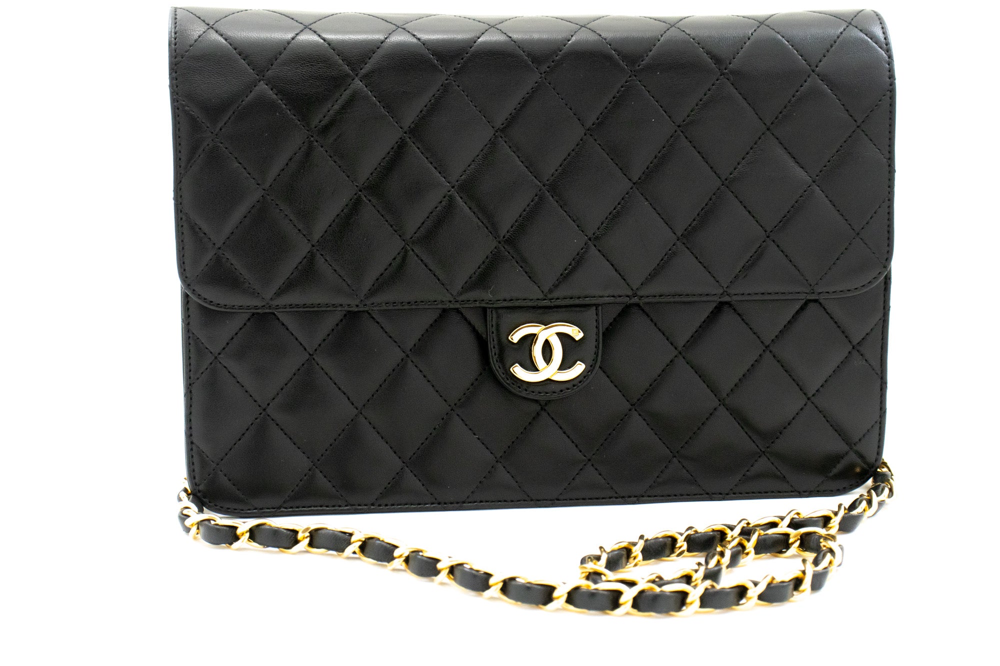 Chanel Chain Shoulder Bag Clutch Black Quilted Flap Lambskin Purse L23