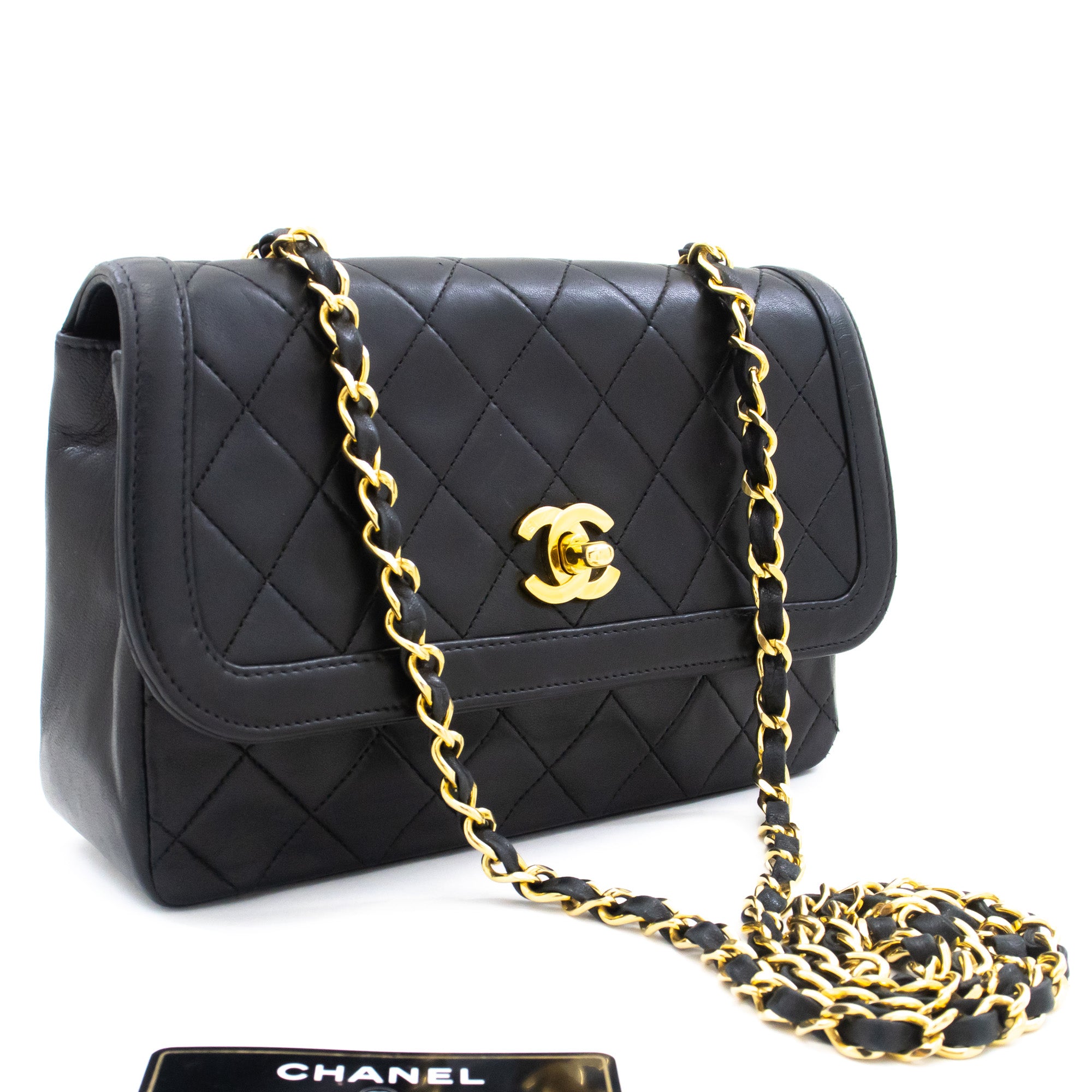 Chanel Chain Shoulder Bag Clutch Black Quilted Flap Lambskin Purse K13