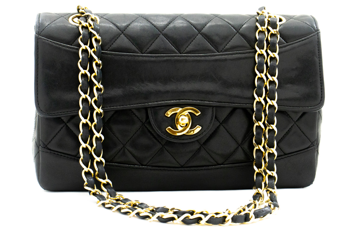 CHANEL Vintage Classic Chain Shoulder Bag Flap Quilted Lambskin