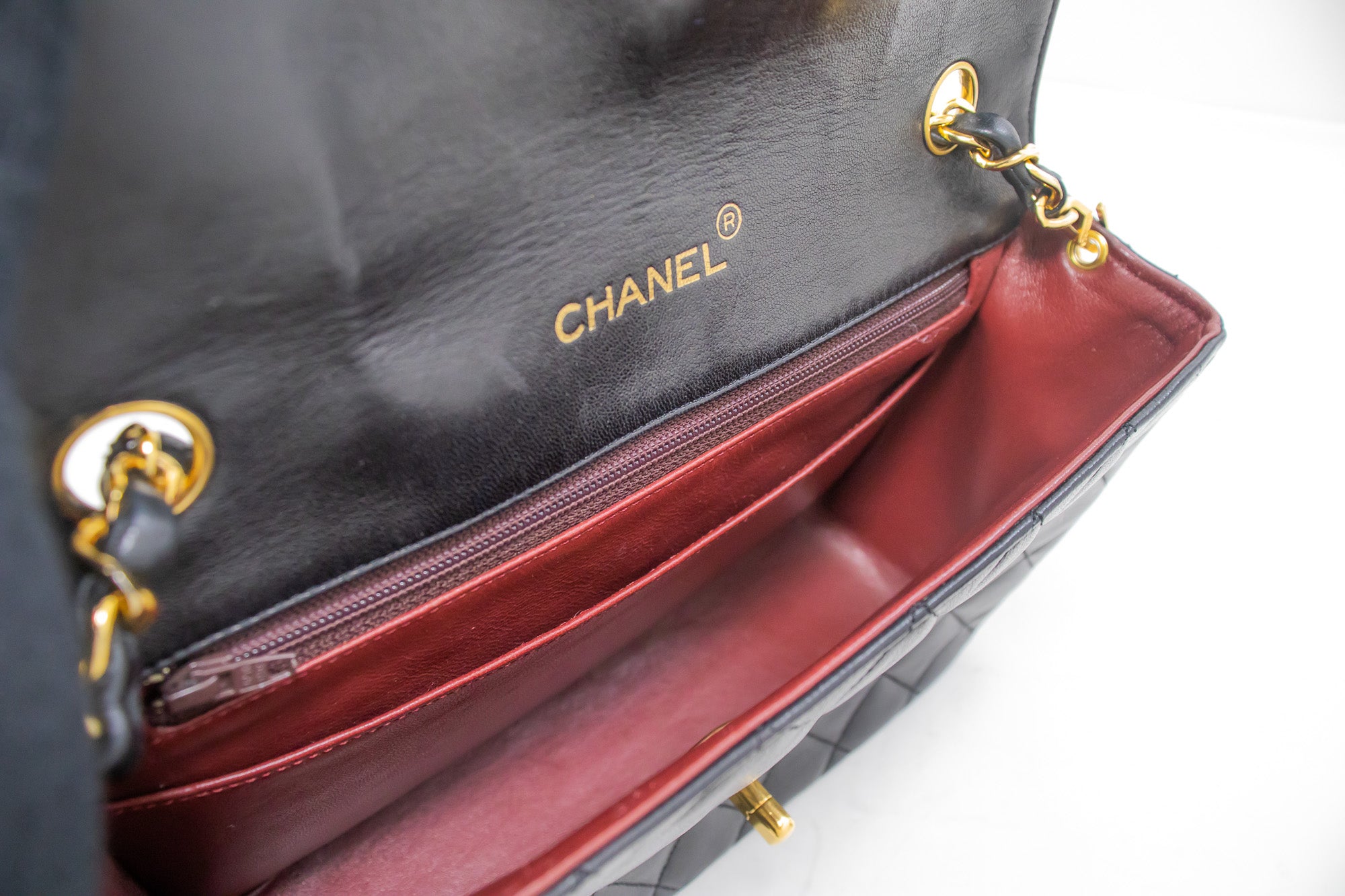 CHANEL Small Chain Shoulder Bag Black Quilted Flap Lambskin Purse j81 –  hannari-shop