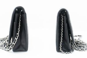 CHANEL Μαύρο πορτοφόλι καμέλια ανάγλυφο σε αλυσίδα WOC τσάντα ώμου SV L96 hannari-shop