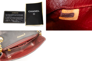 CHANEL schoudertas met volledige klep en ketting, zwarte gewatteerde portemonnee van lamsleer L61 hannari-shop