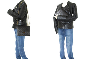 CHANEL Small Chain Shoulder Bag Clutch Black Quilted Flap Lambskin L81 hannari-shop